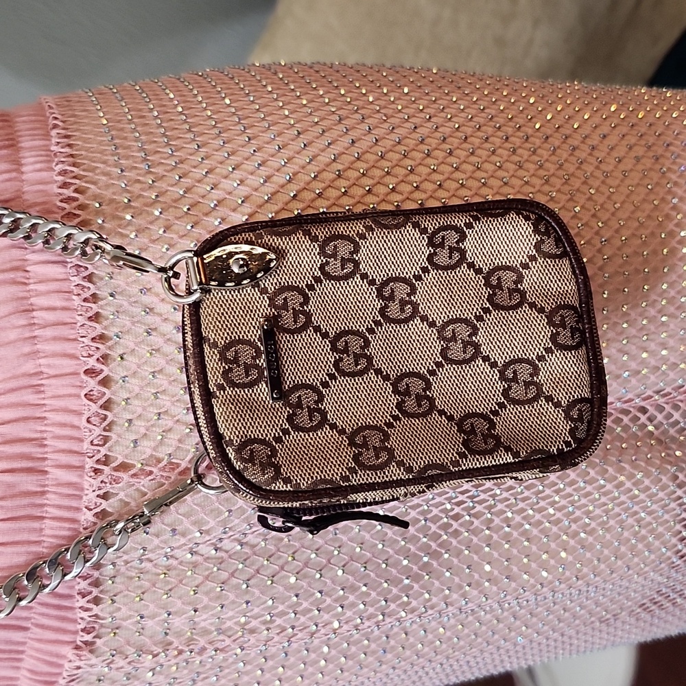 Gucci Mini Crossbody Pouch W/Camo Bear - Picture 12 of 14